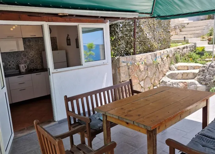Villa Lara